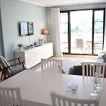 Marbella, Arqueros Golf & Country Club, Sleeps 7 1 Child Apartment