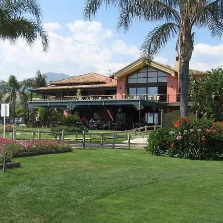 Marbella, Arqueros Golf & Country Club, Sleeps 7 1 Child شقة