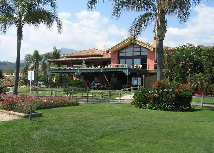 Marbella, Arqueros Golf&country Club, Sleeps 7 1 Child Appartement