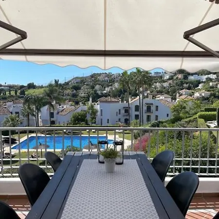 Daire Marbella, Arqueros Golf & Country Club, Sleeps 7 1 Child