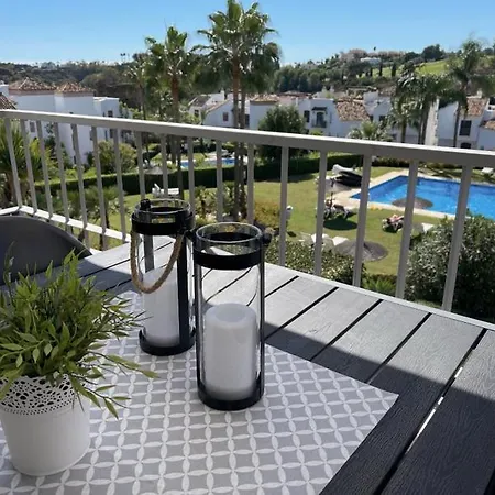 Daire Marbella, Arqueros Golf & Country Club, Sleeps 7 1 Child