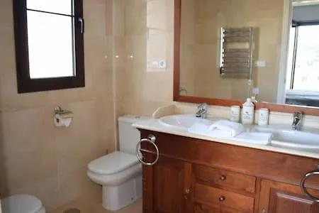 Marbella, Arqueros Golf & Country Club, Sleeps 7 1 Child 公寓 马尔韦利亚
